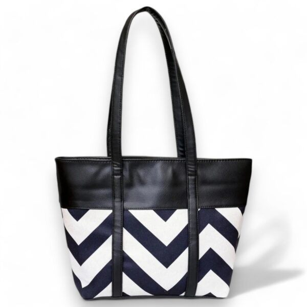 Zig Zag Tote (Black)